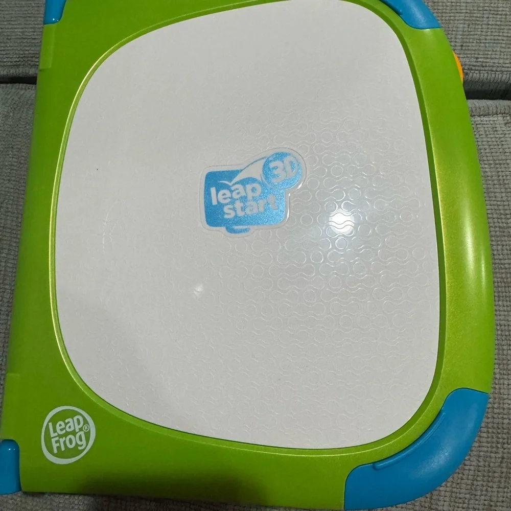 LeapStart 3D Learning System - Green and White